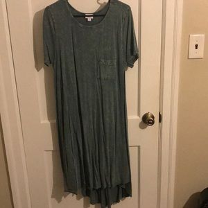 Large LulaRoe ACID WASH Carly!